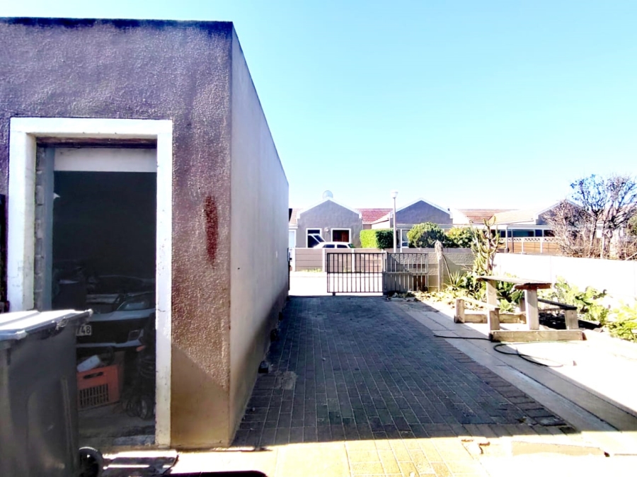 2 Bedroom Property for Sale in Weltevreden Valley Western Cape